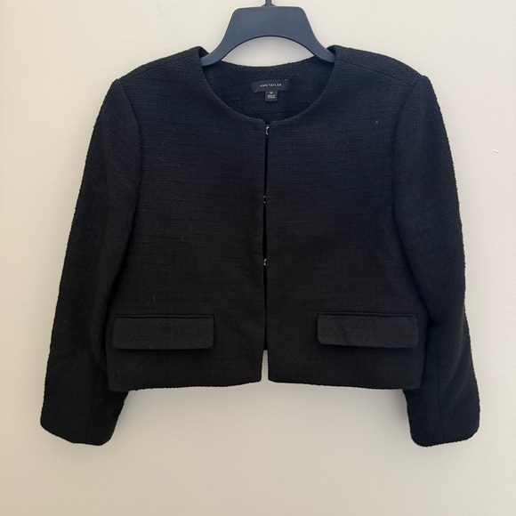 Ann Taylor Petite Black Tweed Cotton Cropped Crew Neck Blazer Suit Jacket - Picture 2 of 12